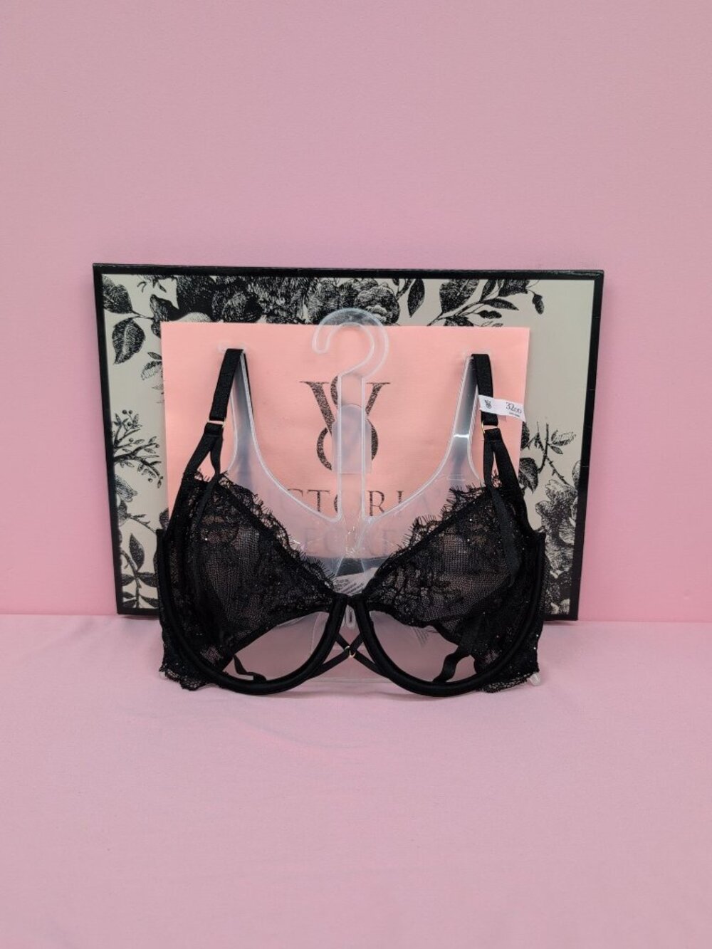 Victoria Secret Rose Lace Shimmer Unlined Peekaboo Balconette Bra 32DD Black